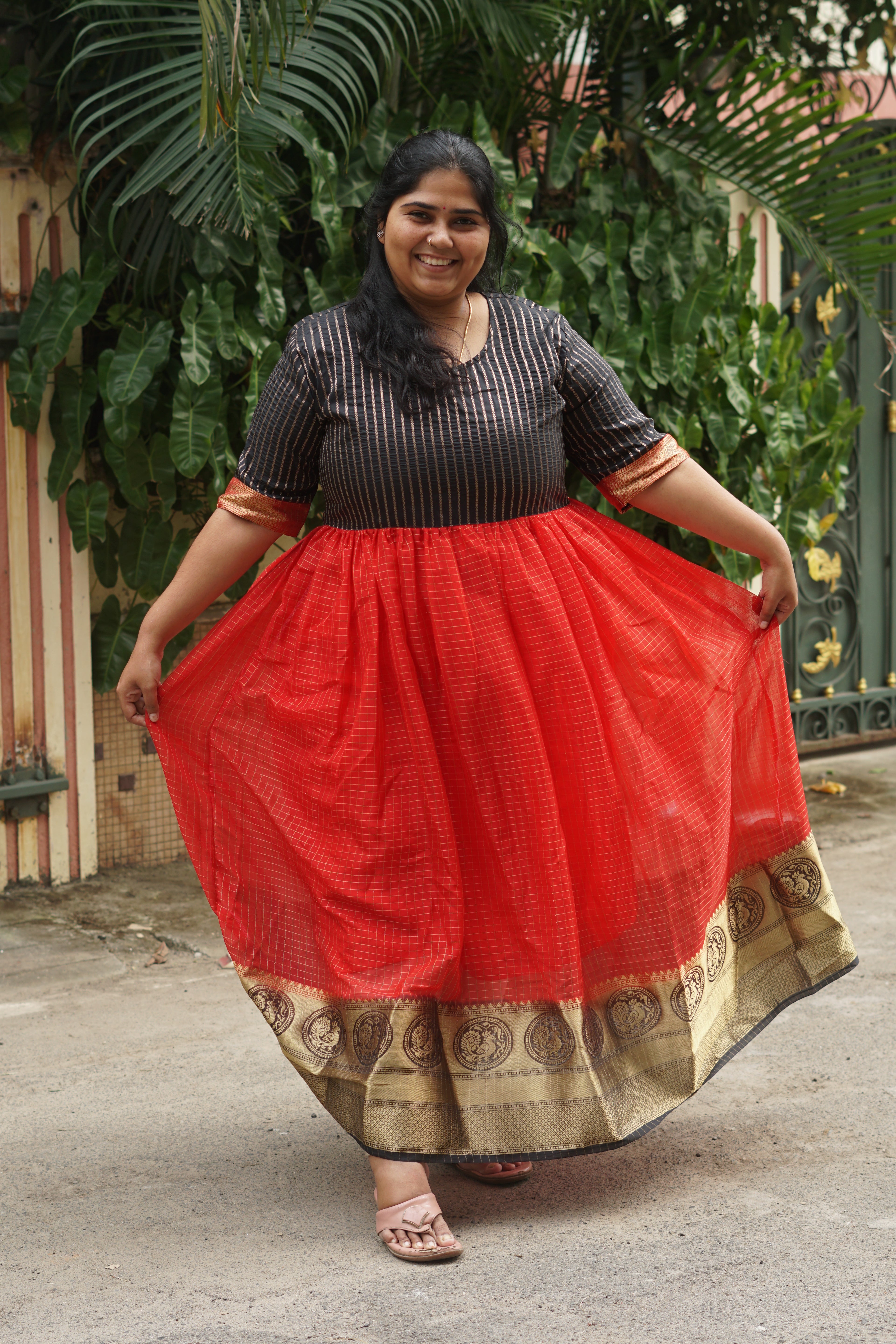 MAHESHWARI  -RED AND BLACK- FESTIVE beautiful print TISSUE  long anarkali - Label Zivara