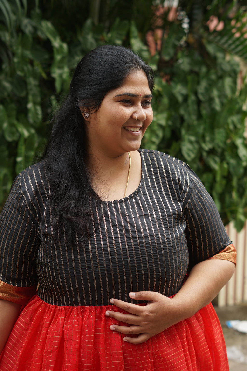 MAHESHWARI  -RED AND BLACK- FESTIVE beautiful print TISSUE  long anarkali - Label Zivara