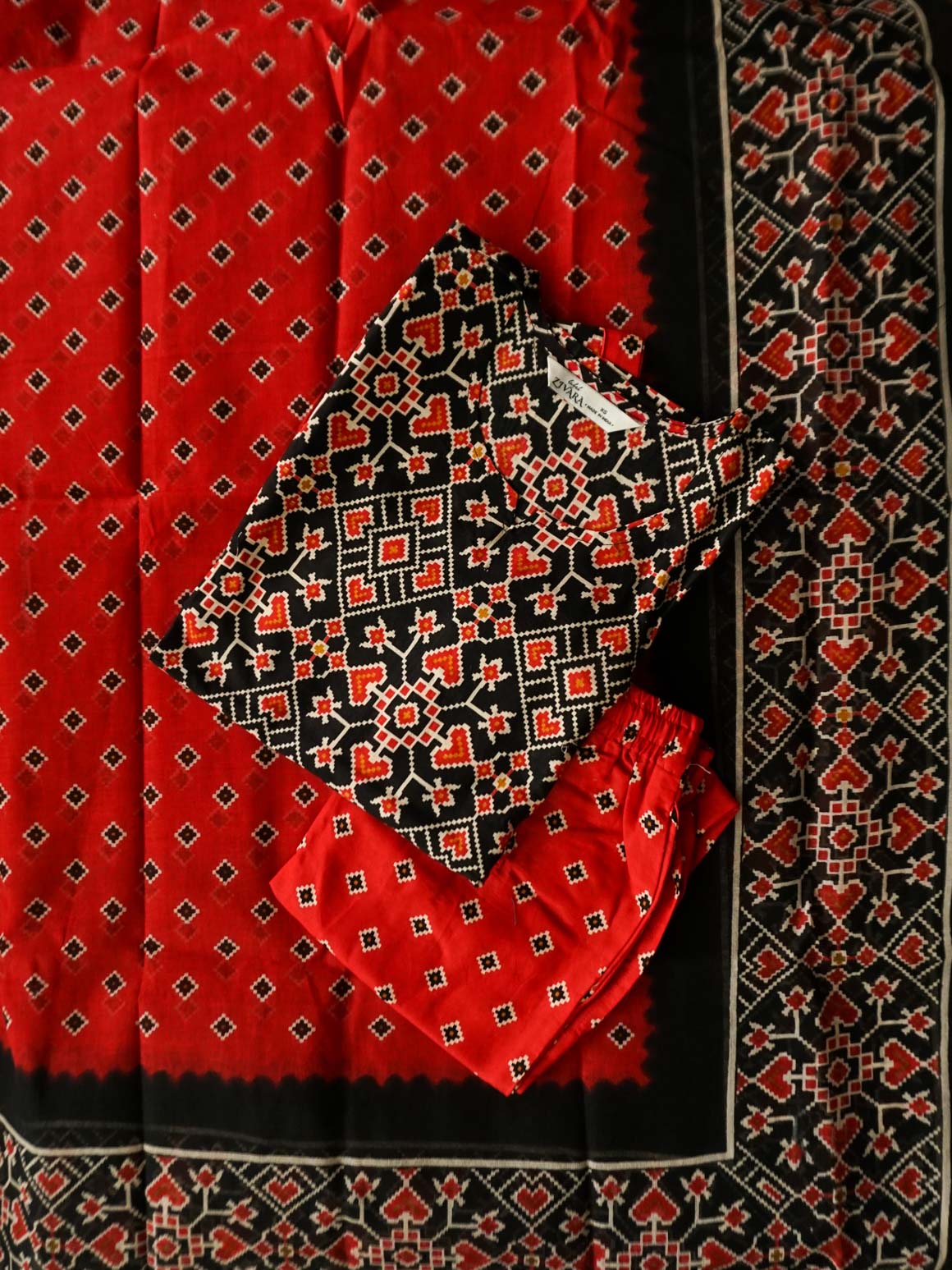 THENDRAL  -Black and red print - OFFICE WEARS- JAIPUR COTTON- SALWAR SUIT WITH DUPATTA - LABEL ZIVARA