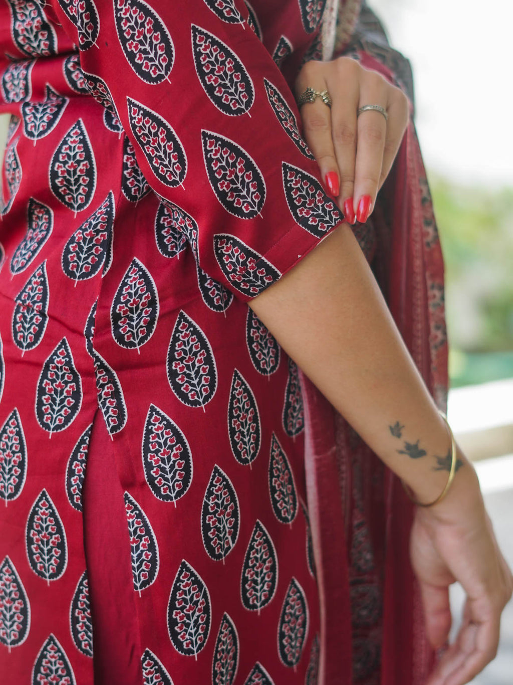 AHAANA - RED AND BLACK  OFFICE WEARS- MUL COTTON - SALWAR SUIT WITH DUPATTA - LABEL ZIVARA