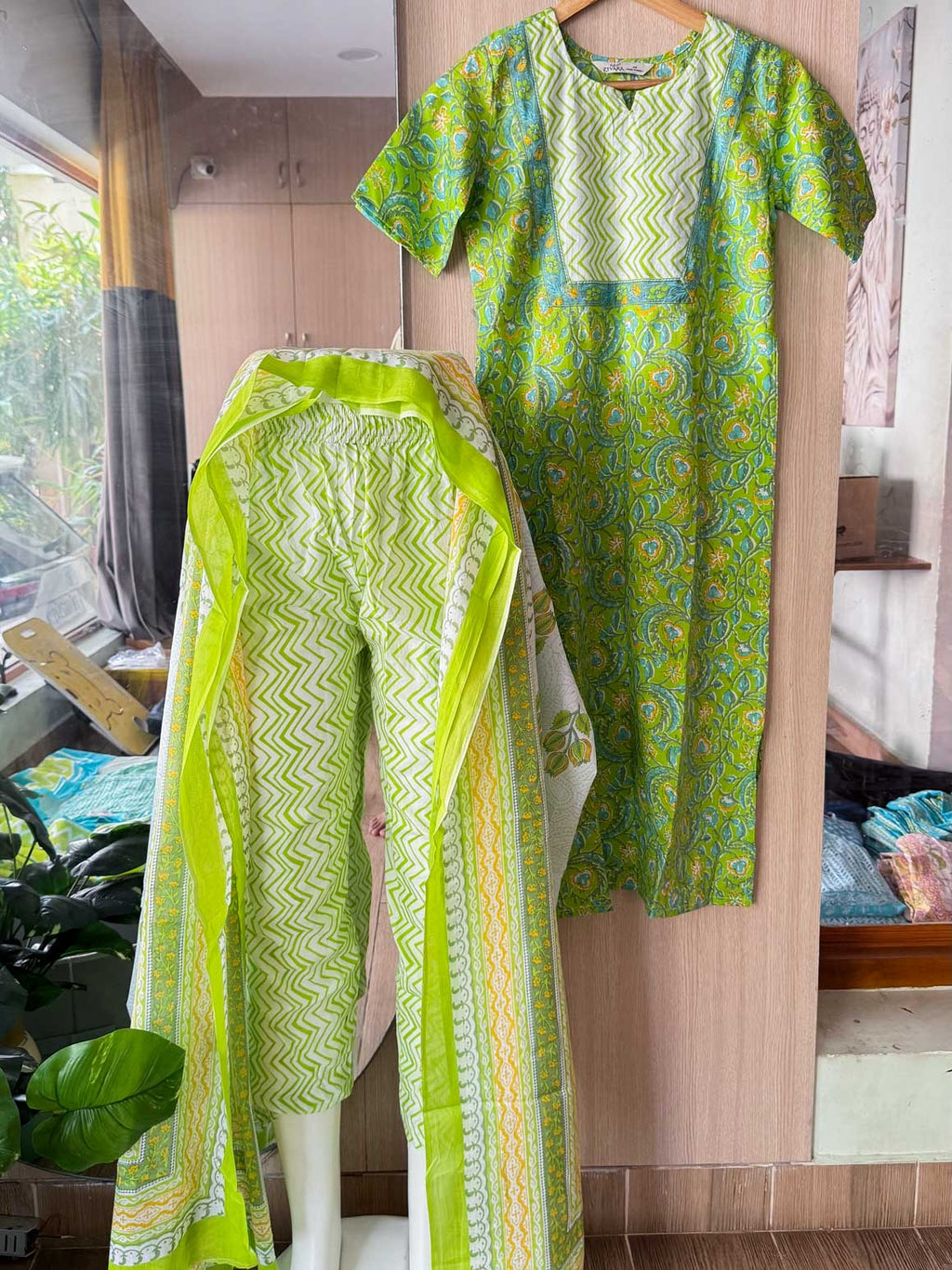 ABINAYA - PARROT GREEN  - OFFICE WEARS - JAIPUR COTTON - SALWAR SUIT WITH DUPATTA - LABEL ZIVARA