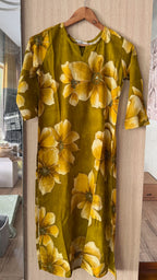 ANVI - OLIVE GREEN FLORAL - Trending print VISCOSE straight cut kurti for office wear - LABEL ZIVARA