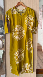 ANVI - MUSTARD GREEN  BANDHANI  - Trending print VISCOSE straight cut kurti for office wear - LABEL ZIVARA