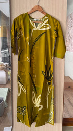 ANVI - ABSTRACT OLIVE GREEN - Trending print VISCOSE straight cut kurti for office wear - LABEL ZIVARA